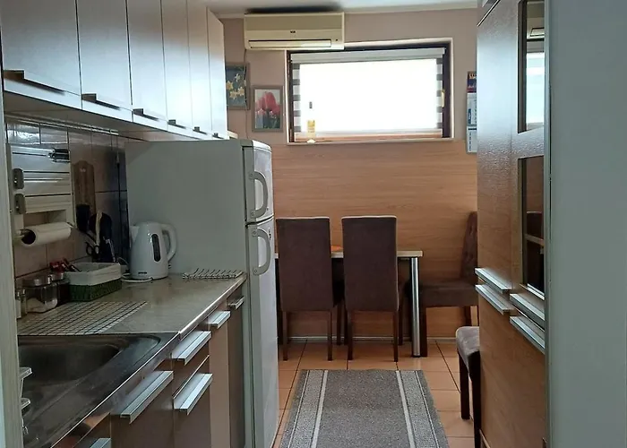 Beautiful House דירה *